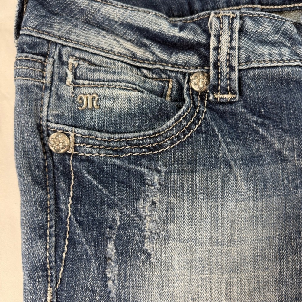 Miss Me Straight Leg Jeans 27X29 Rhinestone Distressed Fleur De Lis Buckle - Picture 6 of 12